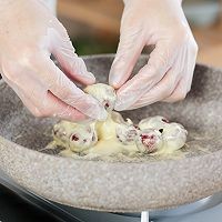 如何制作网红小吃——杏仁奶枣？