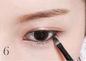 不会化妆的姑娘看过来