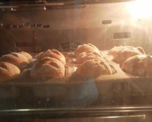 椰浆软面包的做法