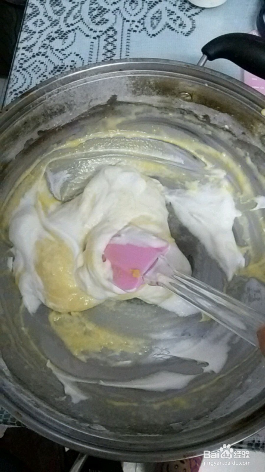 草莓蛋卷的做法