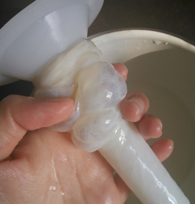 请问谁知道广式腊肠的做法和配方（甜口的）