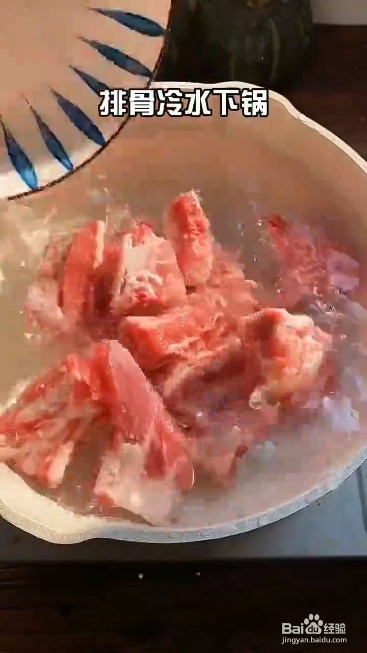 如何自制美味好吃的可乐排骨