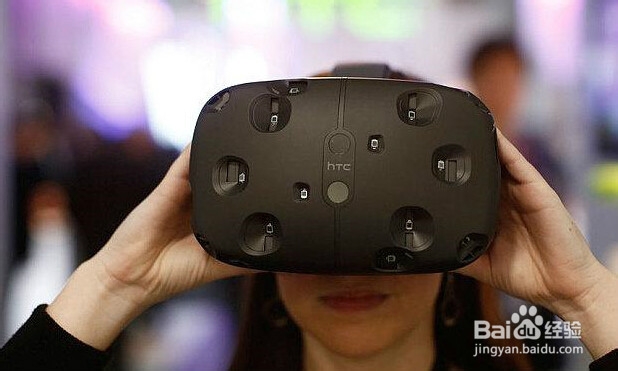 <b>虚拟现实VR头盔横竖屏怎么调整</b>