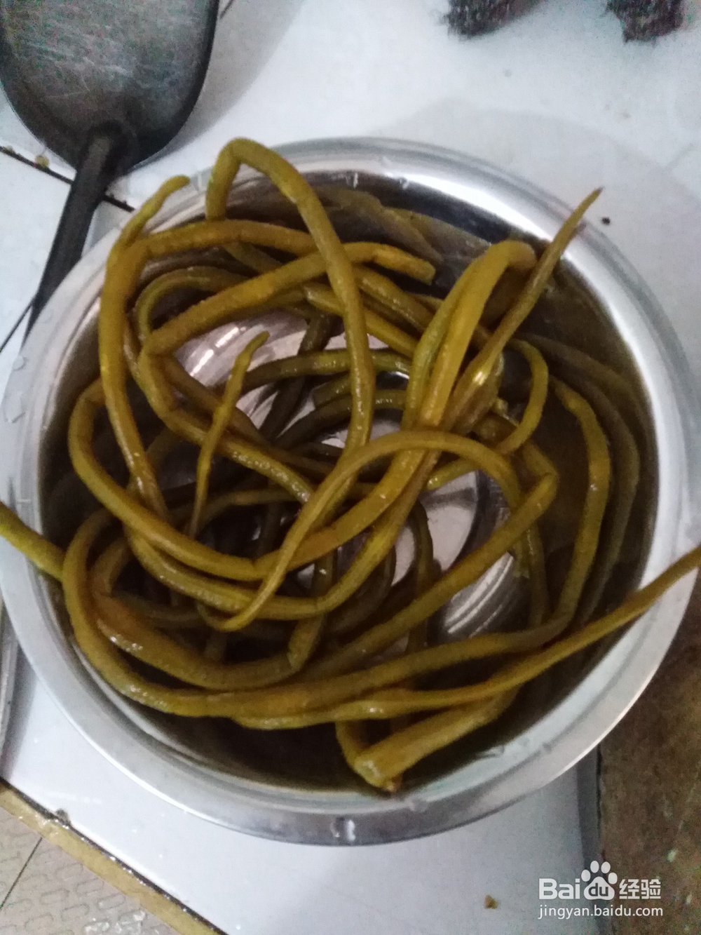 猪大肠如何炒酸豆角?