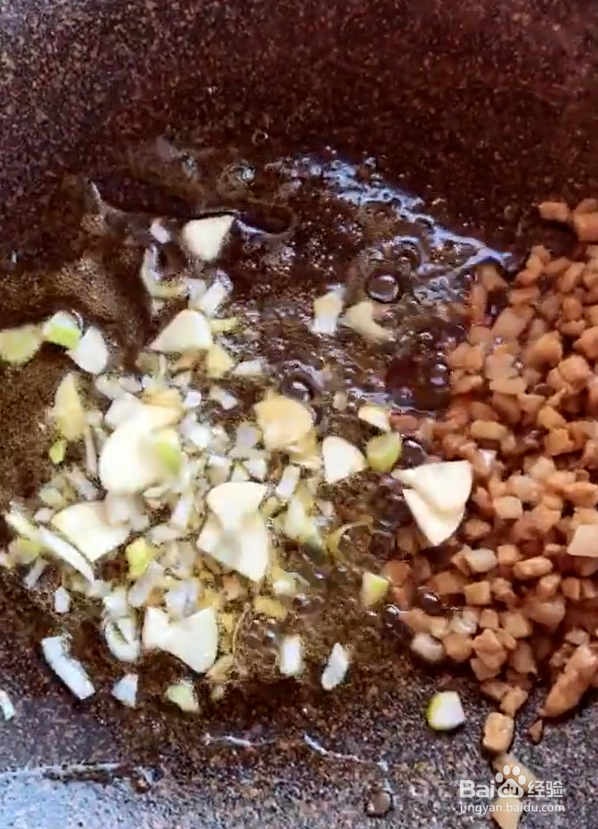 肉末芹菜这么做才好吃