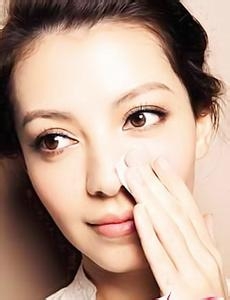 教您如何快速有效的辨别自己的肤质类型