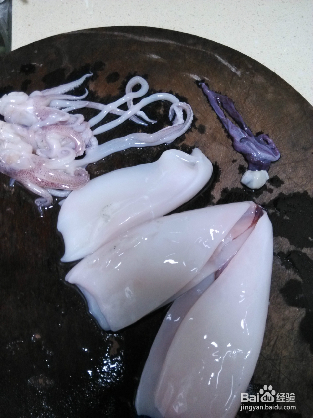 青椒炒鱿鱼怎样炒最好吃?