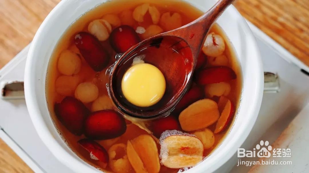 小仙女们都爱喝的红糖水红枣桂圆当归在加个鸡蛋