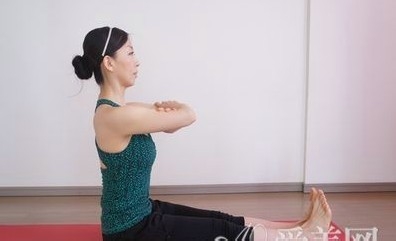 2套收腹操 提高腹部肌力 1分钟瘦腹减肚子