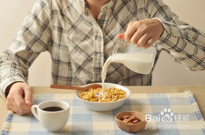 惊讶!原来剧烈运动是早晨醒来禁忌之一!