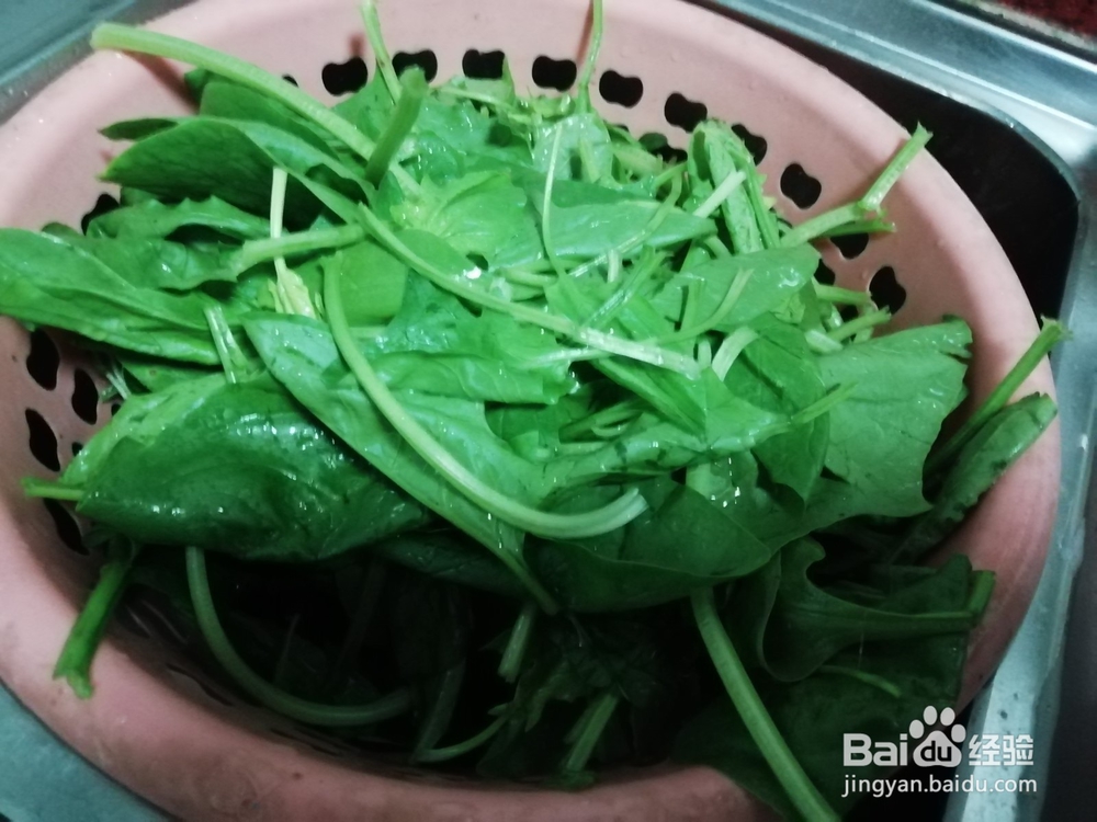 怎么做蒜香小菠菜