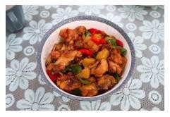 美味健康的大盘鸡