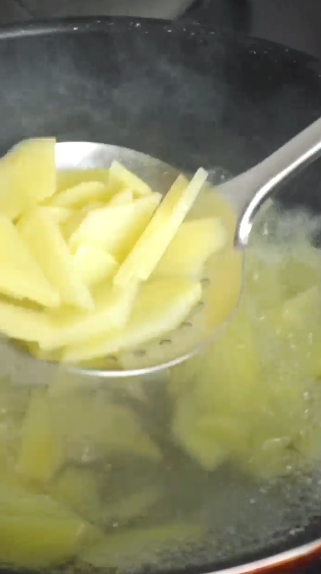 干锅土豆片怎么做?