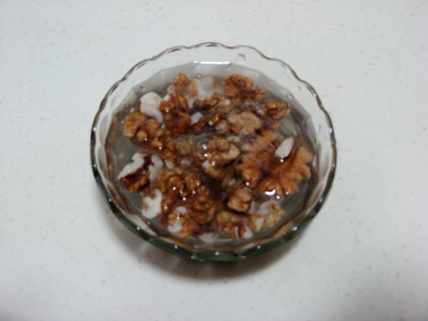 黄豆核桃仁豆浆