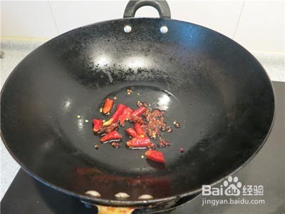 教你怎么做好吃的黄瓜炒鸡翅