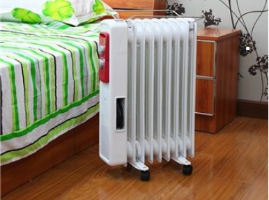 室内加热器电热油汀需要加油吗