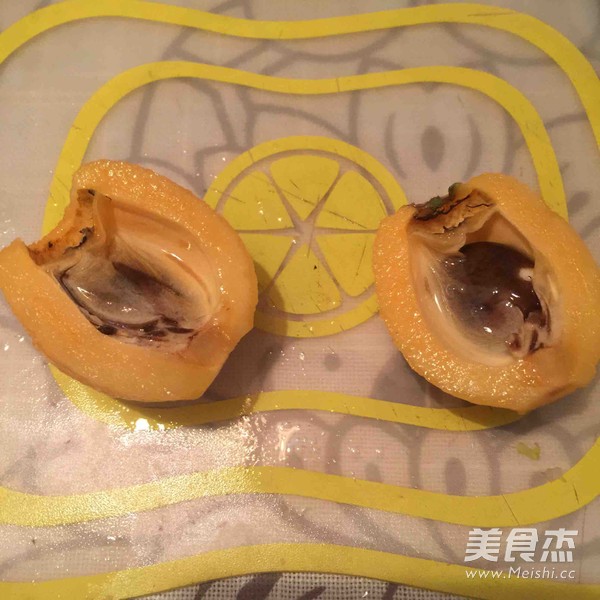 雪梨银耳枇杷羹