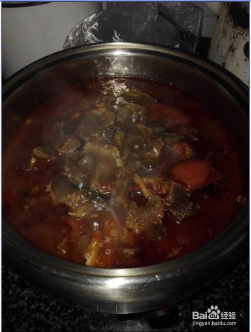 如何做牛腩番茄火锅？