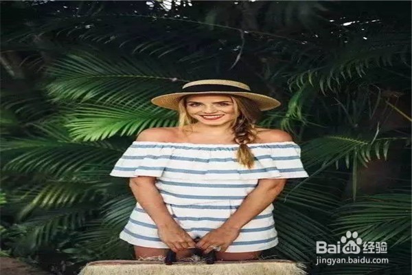 时尚穿搭攻略—今夏“露肩杀“学做时尚girl