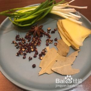 冬天的温暖:酸萝卜老鸭汤