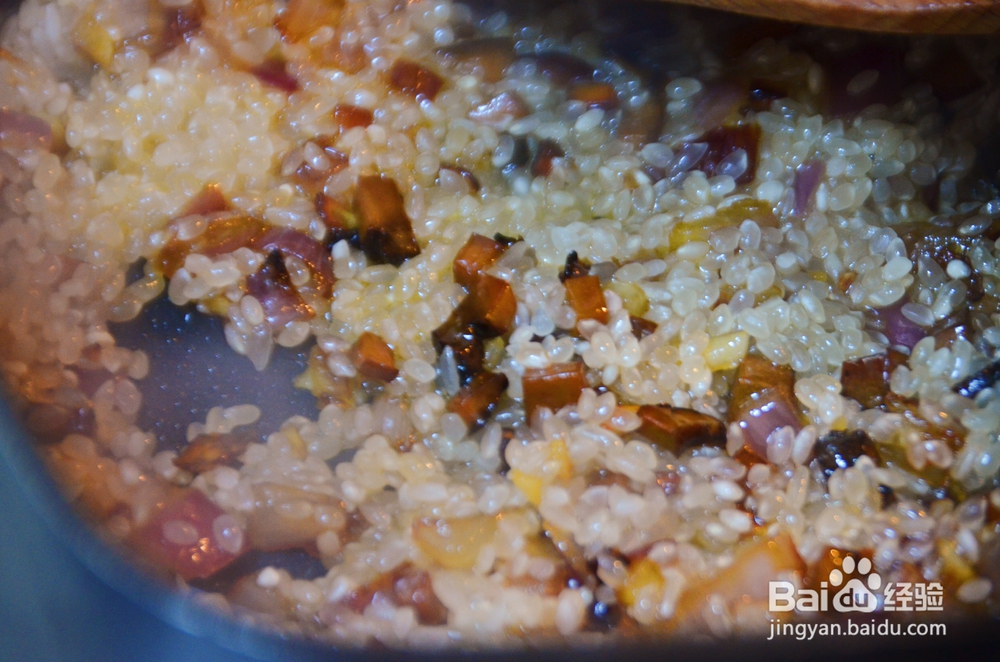 做出入味的鸡汁牛肝菌烩饭