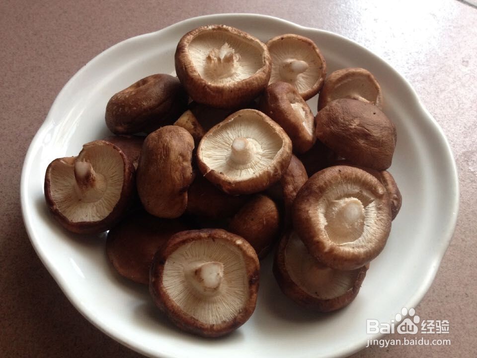 怎么做出好吃的香菇炒瘦肉？