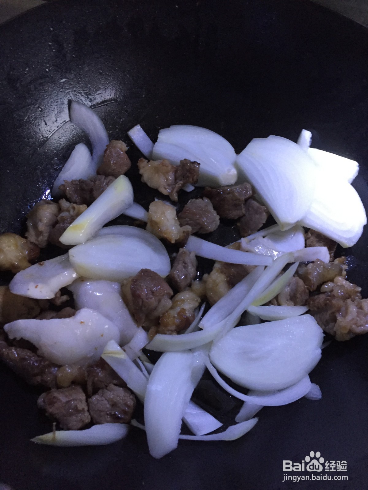 椰子洋葱烧猪肉