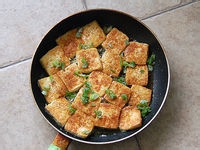 简单的香辣铁板豆腐