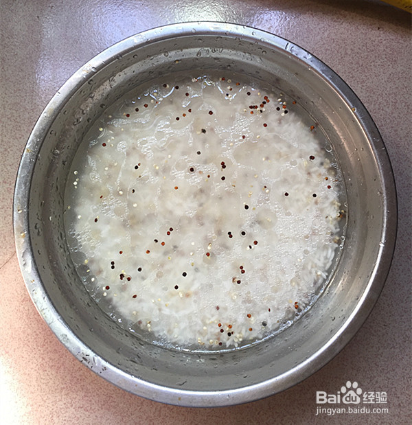 皮蛋瘦肉粥的制作方法