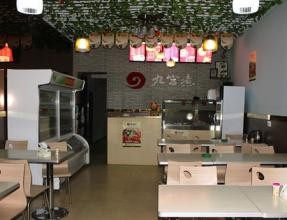 麻辣烫加盟店经营“软实力”如何提高？