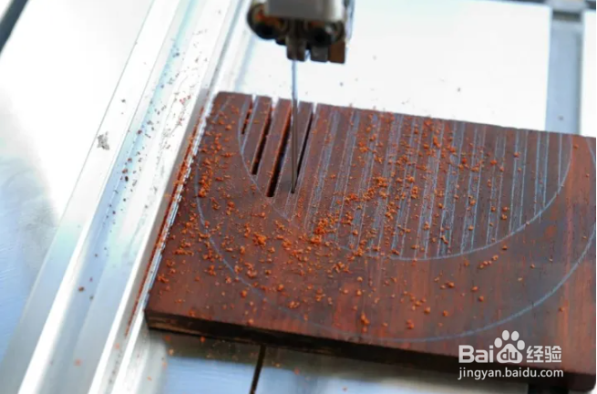 如何制作木梳？