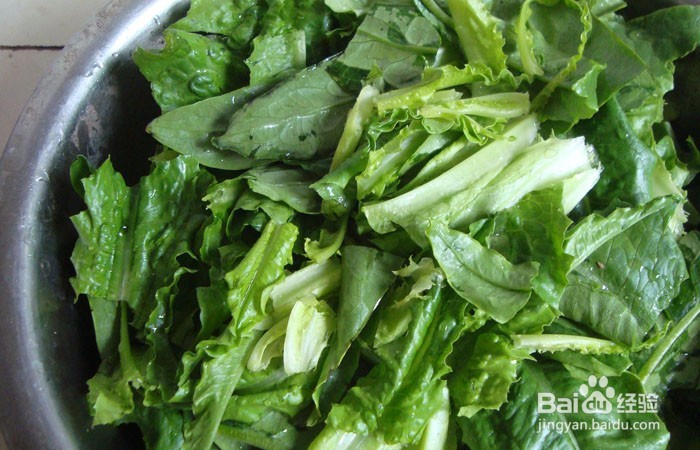 如何教孩子学会清洗油麦菜