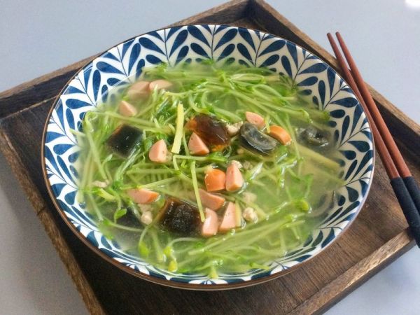 皮蛋火腿上汤豆苗