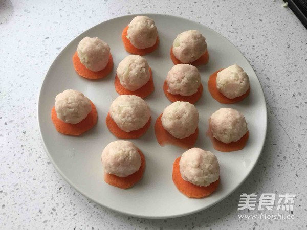宝宝辅食-萝卜肉丸