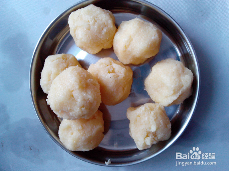 心形椰蓉面包的做法