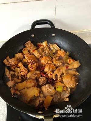 怎么做啤酒魔芋炖鸡