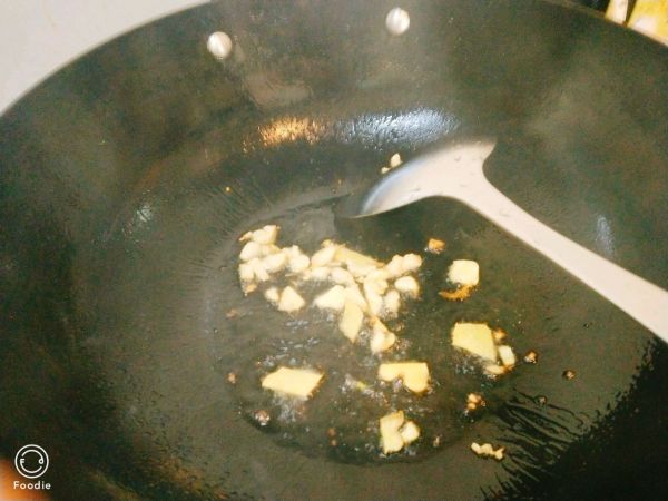 佛手瓜炒鱿鱼须