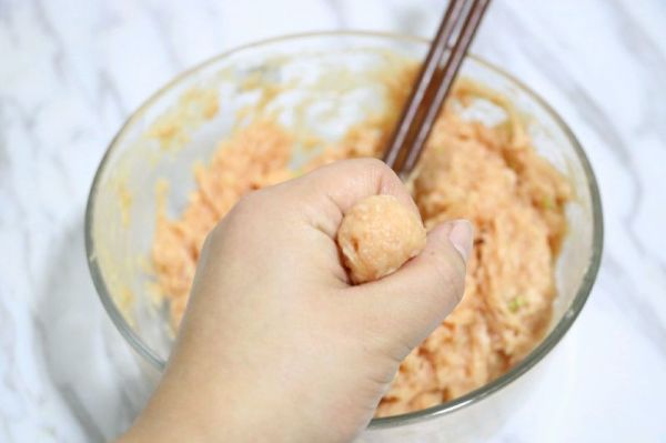 干炸丸子#金龙鱼外婆乡小榨菜子油 我要上春碗#