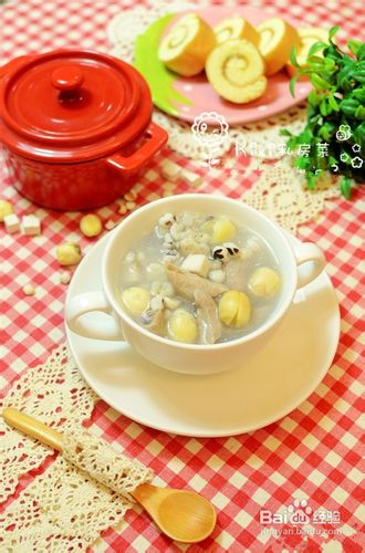 台湾特色小吃-养生美颜四神汤