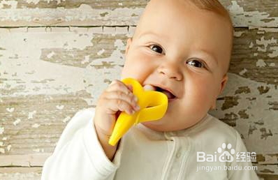 孩子长牙期间，如何缓解不适感呢？