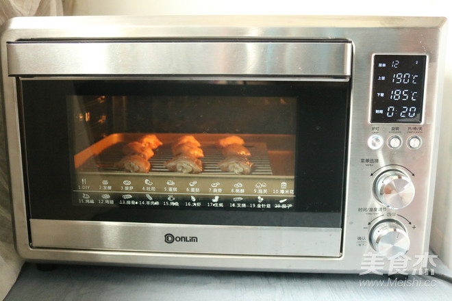 蜜汁烤翅中的做法