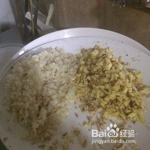 面筋黄瓜凉拌菜