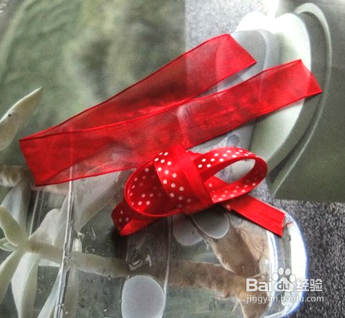 怎样点缀包装盒