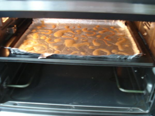 咖啡彩绘蛋糕卷