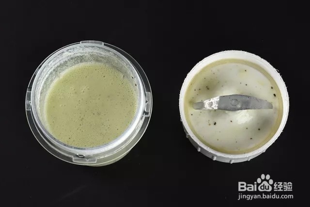 网红饮料杯壁慕斯怎么做出来的