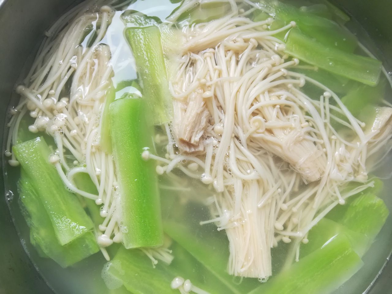 超美味的麻辣酸菜鱼，我来教你怎么做！