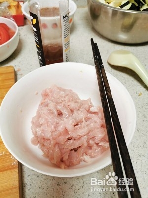 健康养生佳品腌笋肉丝的做法