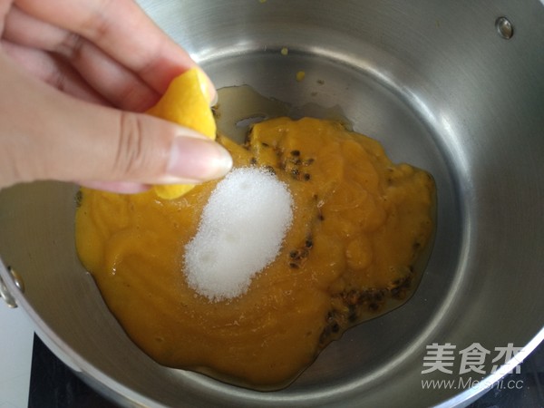 热带水果牛奶冰淇淋