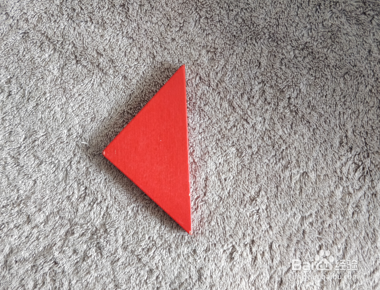 坐着的小猫用七巧板怎么拼