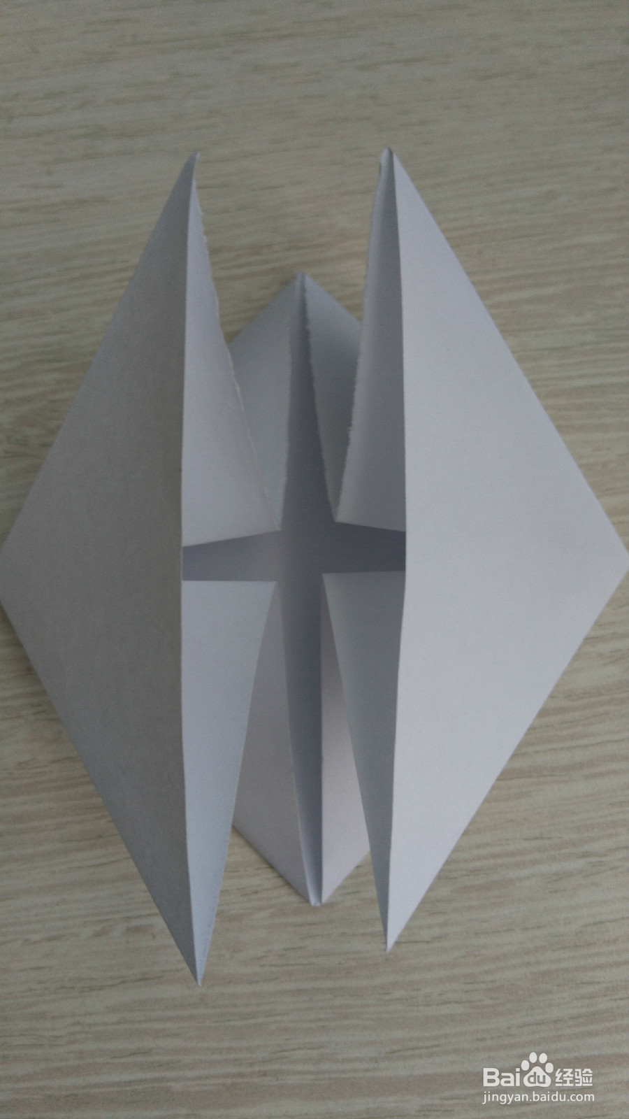 如何用纸折简易爱心